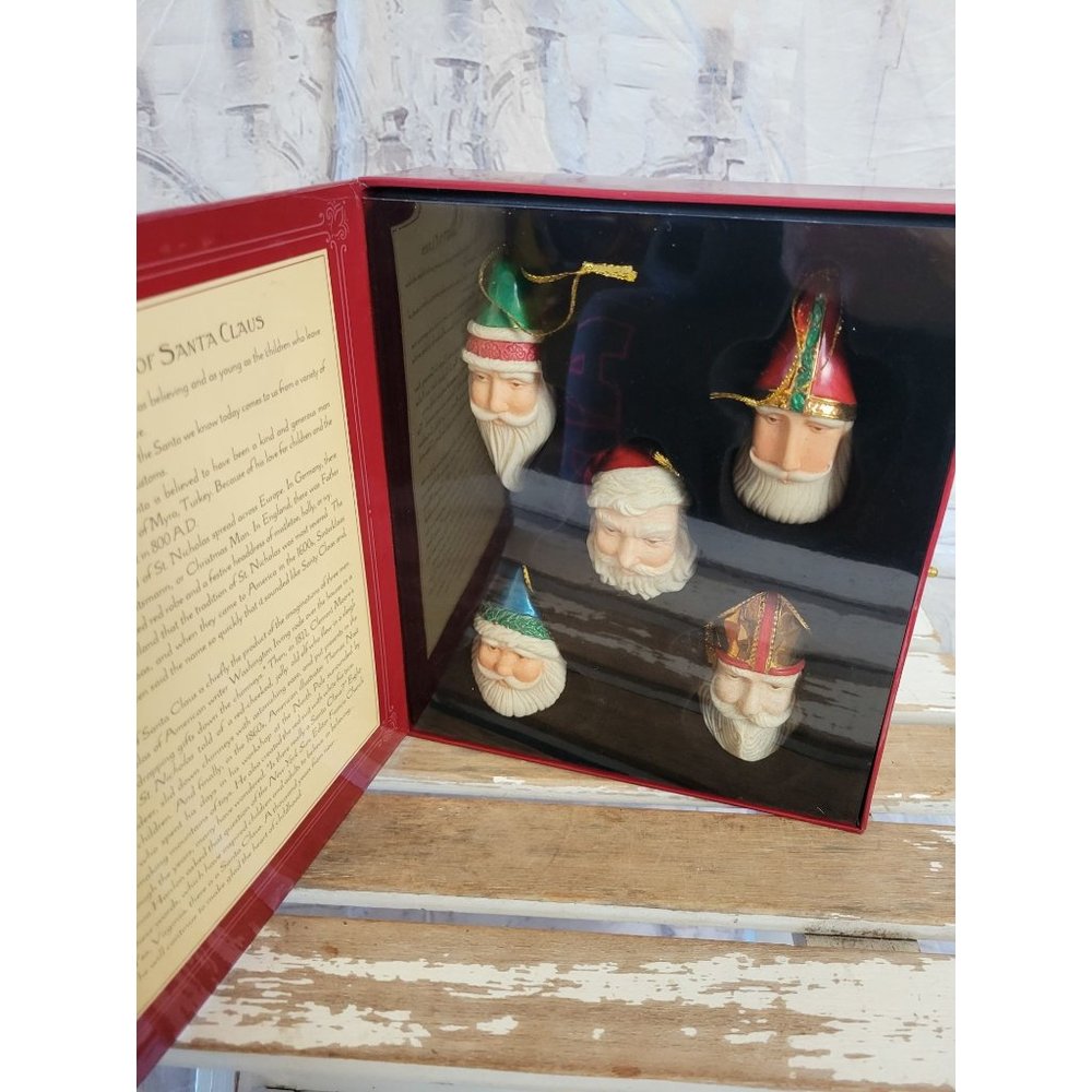 Hallmark jubilee legend of Santa Claus ornament 2001 set Xmas holiday tree